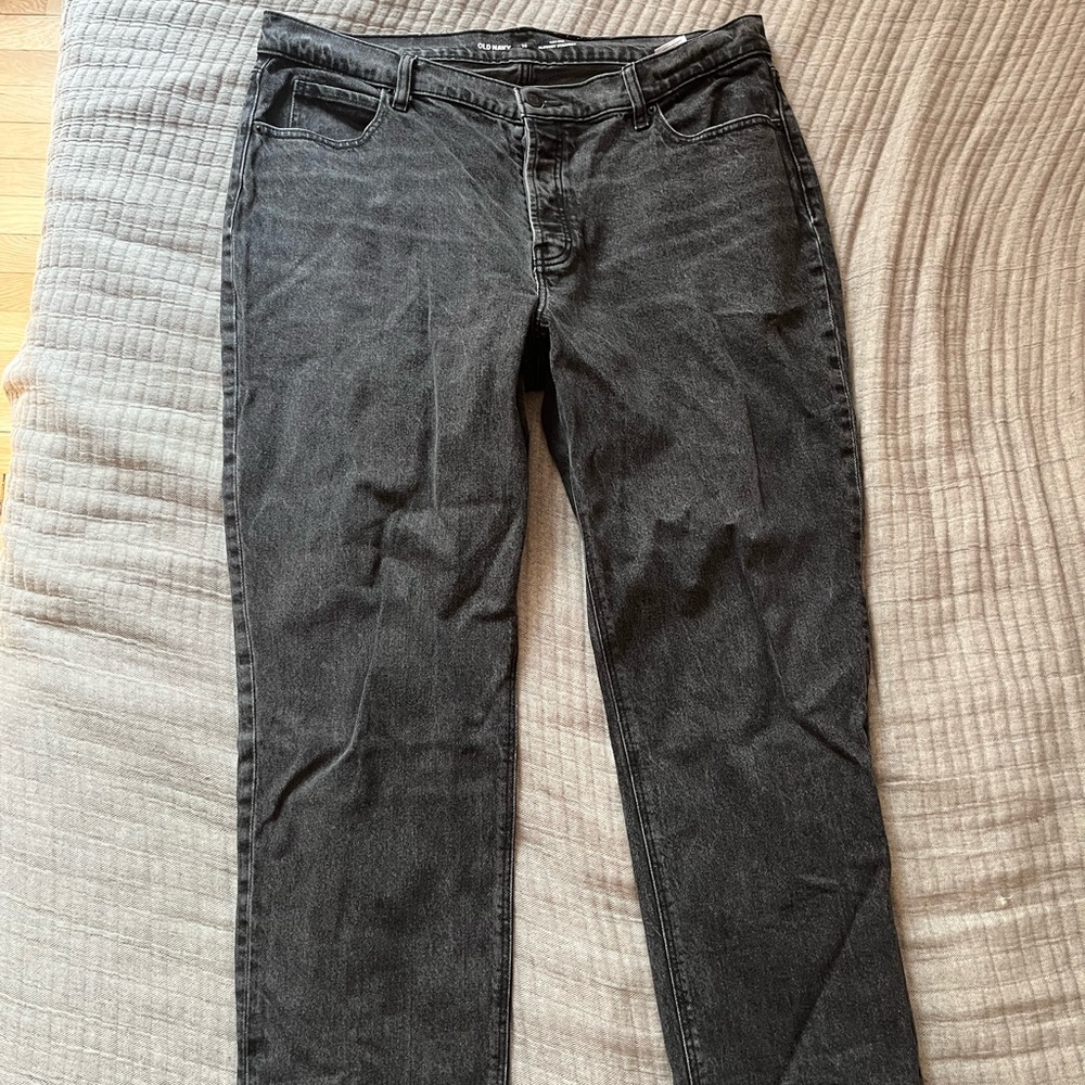 Old Navy Women’s Light Black Straight Leg Jeans